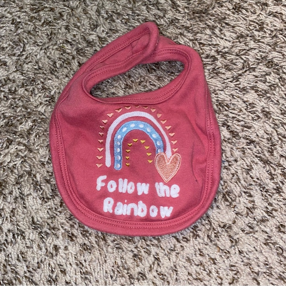 SOLD ‼️ 3 for 12$ 🌸 Baby Girl Bibs - Picture 2 of 4